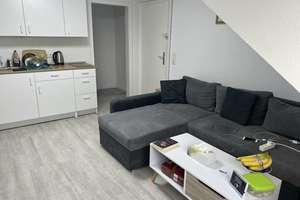 gemütliche helle Dachgeschoßwohnung