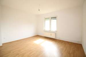 RESERVIERT:   KLEINE FAMILIENWOHNUNG, FRISCH RENOVIERT – Friedenstraße 10, 42859 Bliedinghausen, Remscheid – Vorschaubild 4