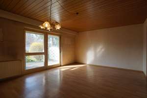 Geräumiges Reihenhaus mit Terrasse, Garten und Garage in ruhiger Wohnlage – Die vollständige Adresse der Immobilie erhältst du vom Anbieter., 72768 Oferdingen, Reutlingen – Vorschaubild 3