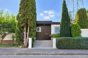 Rarität in Neusäß: Ebenerdiger Bungalow mit privatem Atrium-Garten & XL-Grundstück – 86356 Neusäß – Vorschaubild 2