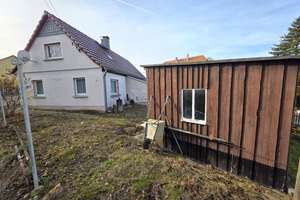 Renovierungsbedürftiges Kleinhaus, geeignet auch als Ferienhaus für wenig Geld! – Die vollständige Adresse der Immobilie erhältst du vom Anbieter., 2689 Sohland an der Spree – Vorschaubild 4
