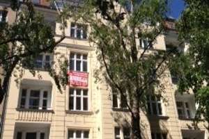 SEHR HELLE CHARMANTE 1 BIS 1,5 ZIM. MIT OFFENER EBK, ABGEZOGENE DIELEN UND BALKON IN RUHIGLAGE – Die vollständige Adresse der Immobilie erhältst du vom Anbieter., 10553 Moabit, Berlin – Vorschaubild 9