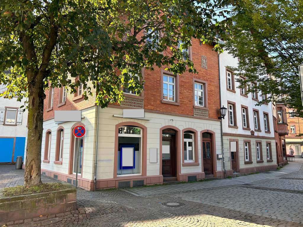 Immobilie in Lahr/Schwarzwald - Wohn/ Geschäftshaus in zentraler Lage von Lahr - Kulturdenkmal - Bild 0