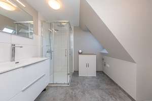 Modernisiertes EFH in Niesgrau – 10 Min. bis zur Ostsee, perfekt für Paare oder als Zweitwohnsitz – Die vollständige Adresse der Immobilie erhältst du vom Anbieter., 24395 Niesgrau – Vorschaubild 11