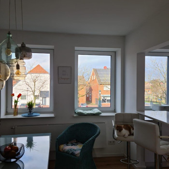 Tolle Wohnung im 1. OG mit 4 ZKB, EBK & Gäste-WC