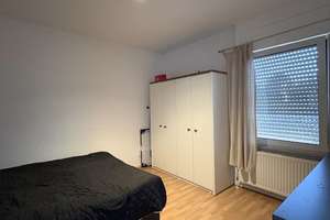 Schöne Zwei-Zimmer-Altbauwohnung in Krefeld – Müller-Brüderlin-Straße 24, 47803 Kempener Feld/Baackeshof, Krefeld – Vorschaubild 6