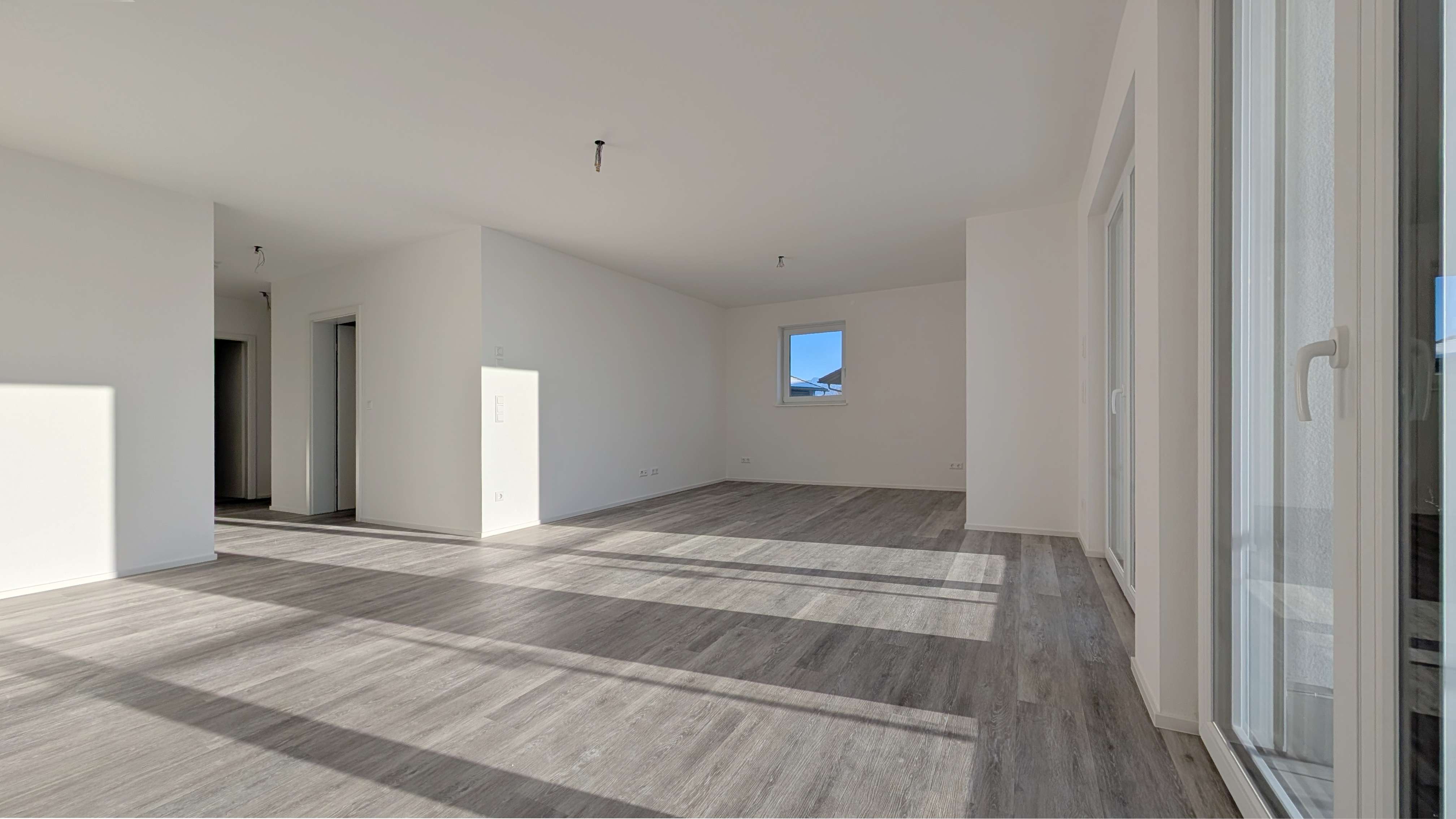 Immobilie in Oberreute - Helle Barrierearme Wohnung in ruhiger und zentraler grüner Traumlage von Oberreute plus TG - Bild 4