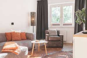 Medienhafen-möblierte Wohnung in ruhiger Lage mit Sonnenbalkon – Neckarstr. 15, 40219 Unterbilk, Düsseldorf – Vorschaubild 3