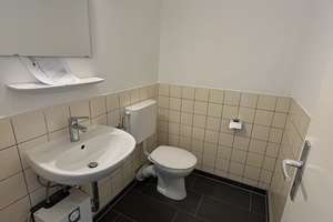 Einziehen und wohlfühlen // 3.OG rechts - WBS erforderlich – Eisenacher Str. 47, 38444 Westhagen, Wolfsburg – Vorschaubild 9