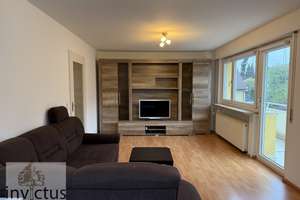 Voll möblierte 2,5-Zimmer-Wohnung mit Balkon in Top-Lage von Stuttgart-Untertürkheim – Die vollständige Adresse der Immobilie erhältst du vom Anbieter., 70327 Untertürkheim (Ortsteil), Stuttgart – Vorschaubild 2