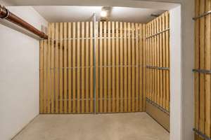 Freie 2-Zimmer-Wohnung - 1x Loggia, 1x Balkon, Lift, Keller, TG, Bj: 2001 - 2 min zu U3 & Bus – Die vollständige Adresse der Immobilie erhältst du vom Anbieter., 81379 Thalkirchen, München – Vorschaubild 5