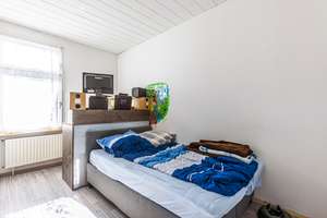 Schöne 65 qm Wohnung (3 Zimmer KDB)