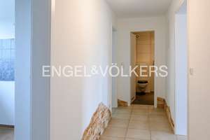 Bezugsfrei!  Renovierte 3-Zimmer-Wohnung mit Balkon in ruhiger Lage – Die vollständige Adresse der Immobilie erhältst du vom Anbieter., 70439 Stammheim-Mitte, Stuttgart – Vorschaubild 4