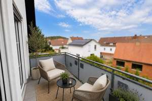 3-Zi.-DG-Wohnung mit ca. 70 m² in begehrter Lage Petersbergs – Balkon, EBK & Stellplatz! – Die vollständige Adresse der Immobilie erhältst du vom Anbieter., 36100 Petersberg – Vorschaubild 5