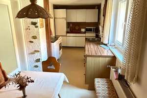 Gepflegtes Einfamilienhaus mit viel Potential in ruhiger Lage von Cadolzburg – Die vollständige Adresse der Immobilie erhältst du vom Anbieter., 90556 Cadolzburg – Vorschaubild 11