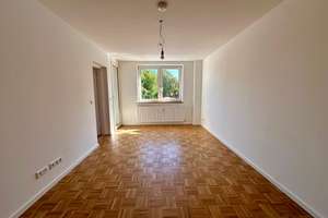 Frisch renovierte 2-Zimmer-Wohnung mit Balkon in Schweinau zu vermieten  – Friesenstraße  48, 90441 Hohe Marter, Nürnberg – Vorschaubild 1