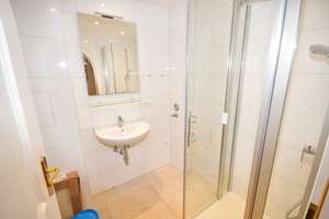 Sanierte  2-Zi.-Altbau-Whg. ca. 63 qm in Mü-Neuhausen in der Trivastrasse – Die vollständige Adresse der Immobilie erhältst du vom Anbieter., 80637 Dom Pedro, München – Vorschaubild 6