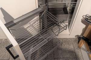 ***Neuwertige, helle, attraktive 2 ZKB- EG. Wohnung, Nähe Rheinufer*** – Adolf-Todt Straße  14, 65205 Biebrich, Wiesbaden – Vorschaubild 5