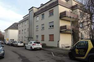 HOCHWERTIGE 4-ZIMMER-ERDGESCHOSSWOHNUNG MIT GROSSEM BALKON, GARAGE IN ZENTRALER LAGE VON SG-ZENTRUM – Eckstraße 5, 42651 Solingen-Mitte, Solingen – Vorschaubild 2