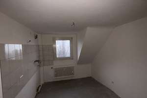 3 Zimmer - Wohnung sucht nette Nachmieter – Königstraße 181, 42853 Hasten-Mitte, Remscheid – Vorschaubild 2