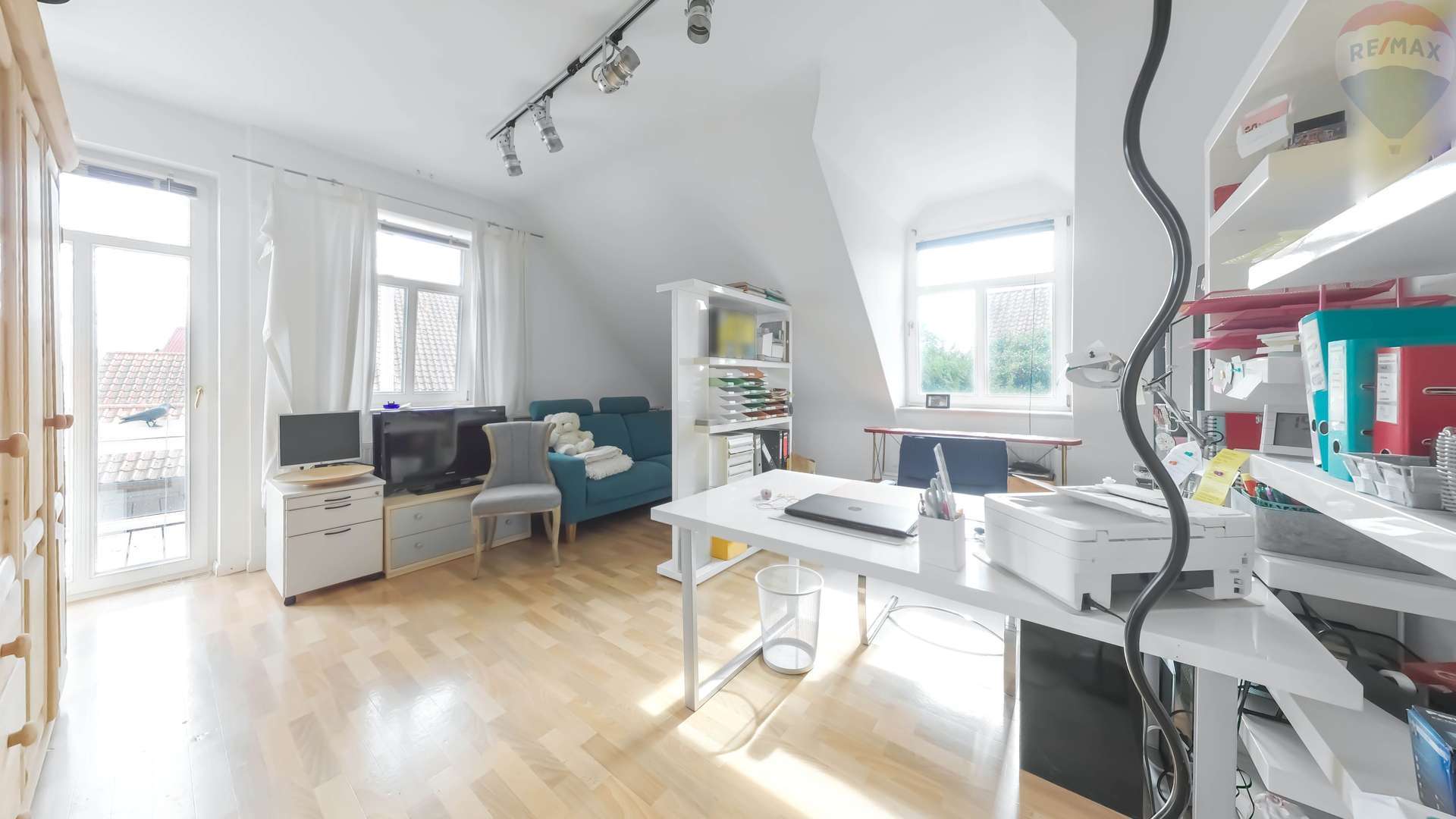 Immobilie in Hördt - Massiv gebautes Familienglück in ruhiger Spielstraße - Bild 2