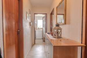Exklusives Angebot für Kapitalanleger: Vermietete Dachgeschosswohnung mit Balkon & Stellplatz – Die vollständige Adresse der Immobilie erhältst du vom Anbieter., 72766 Sondelfingen, Reutlingen – Vorschaubild 3