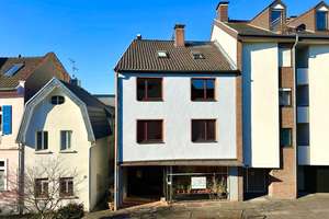 Wohn- und Geschäftshaus mit 11 Zimmern und großer Halle, Maklerfrei – Prinzenstraße 155, 53175 Friesdorf, Bonn – Vorschaubild 1