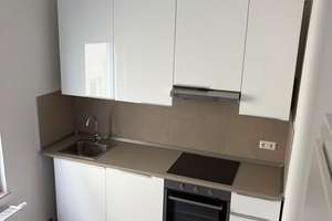 Moderne 2,5 Zimmer Wohnung im Herzen von Zuffenhausen- Erstbezug nach Komplettsanierung – Markgröninger Straße 56, 70435 Zuffenhausen-Mitte, Stuttgart – Vorschaubild 1
