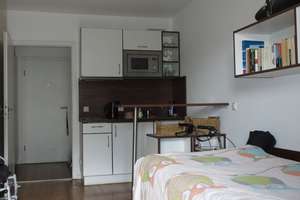 Möbliertes Apartment in gepflegten Zustand, vermietet, ca. 4 % Rendite – Die vollständige Adresse der Immobilie erhältst du vom Anbieter., 80807 Milbertshofen, München – Vorschaubild 9