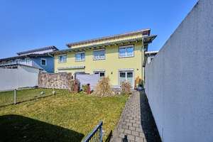 Moderne Doppelhaushälfte mit zwei Terrassen und Garten in ruhiger Wohnlage. – Die vollständige Adresse der Immobilie erhältst du vom Anbieter., 94315 Alburg, Straubing – Vorschaubild 20