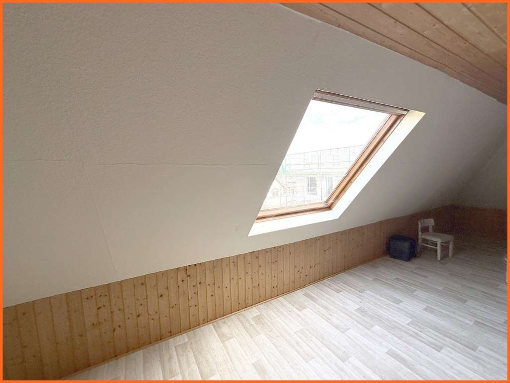 Immobilie in Langenlonsheim - Ein echtes Raumwunder - das ideale  Wohn- und Arbeitshaus  - 215 m² Lager-Nutzfläche! - Bild 2