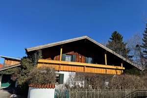 Mehrfamilienhaus mit drei Wohneinheiten – Die vollständige Adresse der Immobilie erhältst du vom Anbieter., 87629 Füssen – Vorschaubild 1