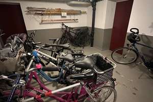 Vermietet! Helle, gut geschnittene 4 ZKB mit Fahrstuhl, TG Platz und verglastem Balkon! – Ziegeleistraße 22f, 86199 Inningen, Augsburg – Vorschaubild 18