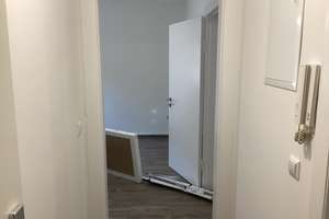 Ansprechendes, individuelles 1,5-Zimmer-Appartment mit Balkon und top saniert! – Hansestr. 145, 23558 Sankt Lorenz Süd, Lübeck – Vorschaubild 2