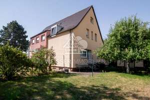 Fürth-Poppenreuth: 2008 modernisiertes Zweifamilienhaus - Terrassenwohnung frei & sofort beziehbar – Die vollständige Adresse der Immobilie erhältst du vom Anbieter., 90765 Poppenreuth, Espan, Fürth – Vorschaubild 2