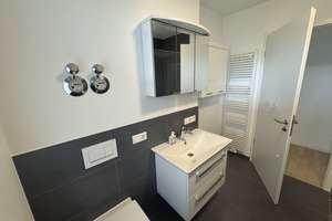 4-Zimmerwohnung mit Süd/Südwest Ausrichtung im 3.OG in Regensburg inkl. Einbauküche! – Johanna-Dachs-Str. 8, 93055 Ostenviertel, Regensburg – Vorschaubild 6