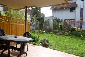 S-Untertürkheim (Gehrenwald): Großzügig geschnittene 2½-ZW mit Terrasse in ruhiger Wohnlage – Bertholdweg 12, 70327 Gehrenwald, Stuttgart – Vorschaubild 2