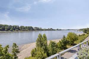 WOHNOASE IN DIREKTER RHEINLAGE - saniertes Reihenhaus mit Loftcharakter – Die vollständige Adresse der Immobilie erhältst du vom Anbieter., 50999 Sürth, Köln – Vorschaubild 8