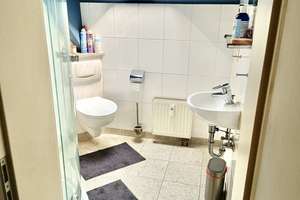 Dachgeschosswohnung mit Wohlfühlgarantie, schön gestalteten Bädern und einem Stellplatz. – Die vollständige Adresse der Immobilie erhältst du vom Anbieter., 47229 Friemersheim, Duisburg – Vorschaubild 15