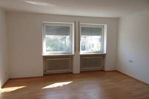 Dreizimmerwohnung mit Wohnküche in ruhiger Wohnlage – Die vollständige Adresse der Immobilie erhältst du vom Anbieter., 85354 Freising – Vorschaubild 6