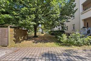 Leipzig-Engelsdorf | Stilvolle 3-Zimmer-Altbauwohnung mit Südbalkon in denkmalgeschütztem Altbau – Die vollständige Adresse der Immobilie erhältst du vom Anbieter., 4319 Engelsdorf, Leipzig – Vorschaubild 4