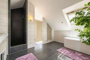 Trier: Exklusive Maisonette-Eigentumswohnung in Innenstadtlage mit Aufzug & Tiefgaragenstellplatz – Die vollständige Adresse der Immobilie erhältst du vom Anbieter., 54292 Nord, Trier – Vorschaubild 24