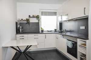 Modernisierte 3-ZKB Wohnung mit toller Aussicht in guter Lage in Augsburg – Augsburg – Vorschaubild 2