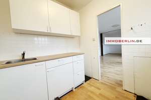IMMOBERLIN.DE - Charmante Wohnung mit Südloggia in angenehmer urbaner Lage – Die vollständige Adresse der Immobilie erhältst du vom Anbieter., 10779 Wilmersdorf, Berlin – Vorschaubild 1