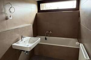 Helle 4-Zimmer-Wohnung mit Balkon im 1. OG im Norden von Darmstadt – Die vollständige Adresse der Immobilie erhältst du vom Anbieter., 64289 Darmstadt-Ost, Darmstadt – Vorschaubild 5