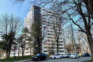 ERSTBEZUG NACH SANIERUNG - 2-Zi.-Wohnung mit Weitblick in Augsburg – Die vollständige Adresse der Immobilie erhältst du vom Anbieter., 86161 Wolfram-und Herrenbachviertel, Augsburg – Vorschaubild 9
