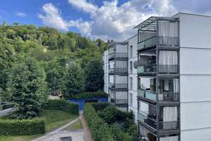 2-Zi-Wohnung  mit Sonnenbalkon in S-Süd zu verkaufen


 – Die vollständige Adresse der Immobilie erhältst du vom Anbieter., 70199 Heslach, Stuttgart – Vorschaubild 1