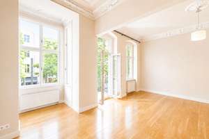 Altbaujuwel mit originalem Stuck und sonnigem Südbalkon am Weinbergspark – Die vollständige Adresse der Immobilie erhältst du vom Anbieter., 10119 Mitte (Ortsteil), Berlin – Vorschaubild 8