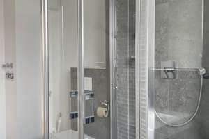 4-ZIMMER-PENTHOUSE | ALLEINE AUF EINER EBENE | 2. TAGESLICHTBÄDER | EBK | LOGGIA – 60435 Berkersheim, Frankfurt am Main – Vorschaubild 19