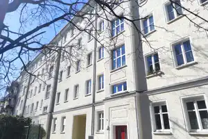 Elegante 3-Zimmer-Altbauwohnung mit grünem Innenhof – Ihr neues Zuhause wartet! – Berlin – Vorschaubild 14